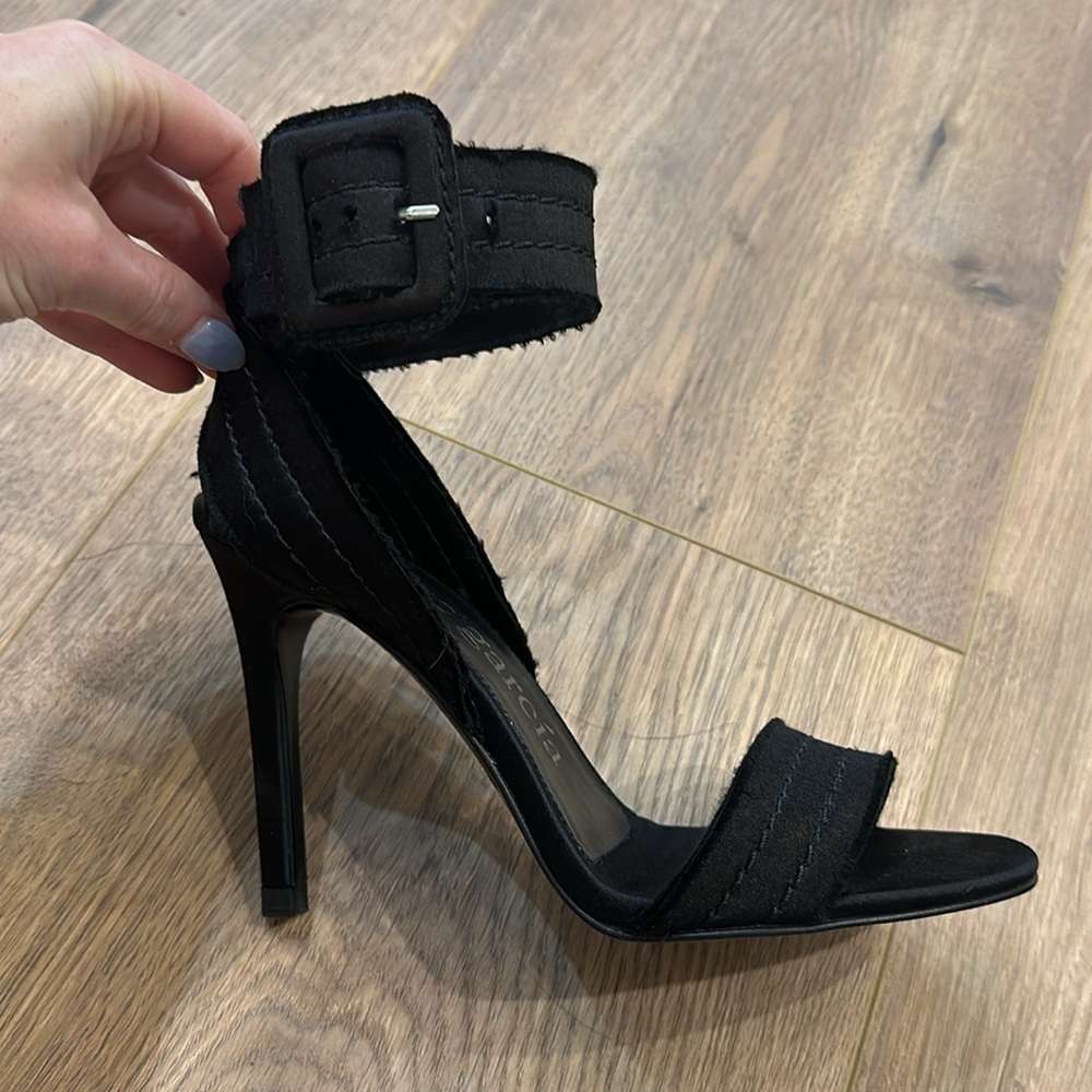 Pedro Garcia Catalina heel